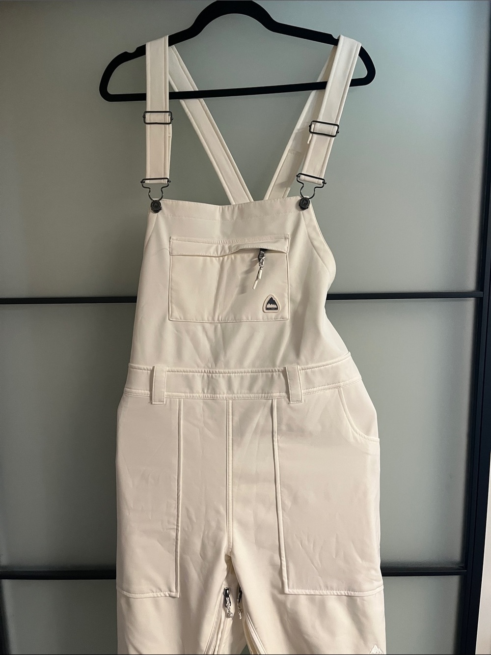 Burton white Women's Bib Overalls Ski Pants